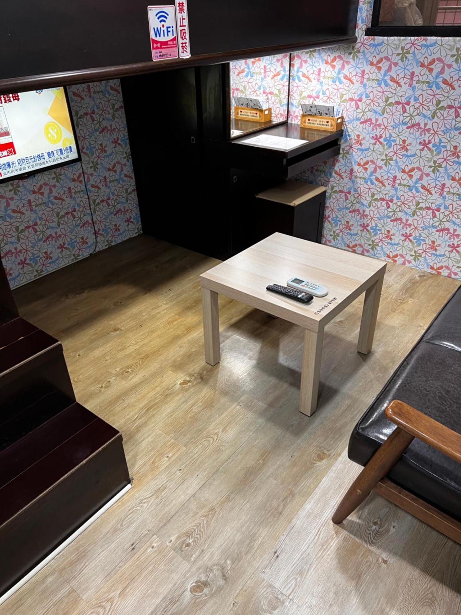 Appartamento House Ximending Taipei Esterno foto